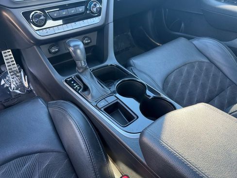 Used 2018 Hyundai Sonata Sport FWD image 19