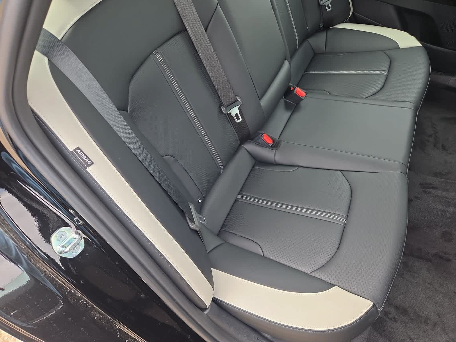 New 2027 Kia K5 GT-Line FWD image 22