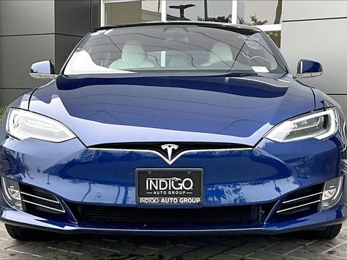 Used 2021 Tesla Model S Long Range image 2