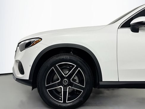 New 2026 Mercedes-Benz GLC 300 image 9