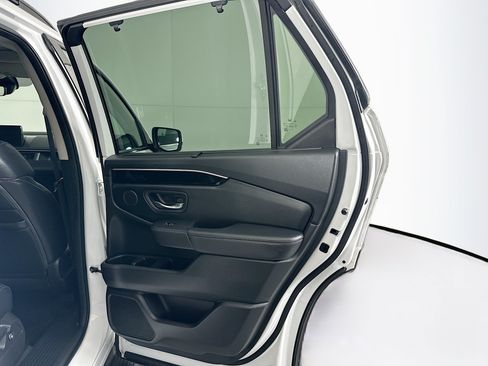 Used 2024 Honda Pilot Touring image 33
