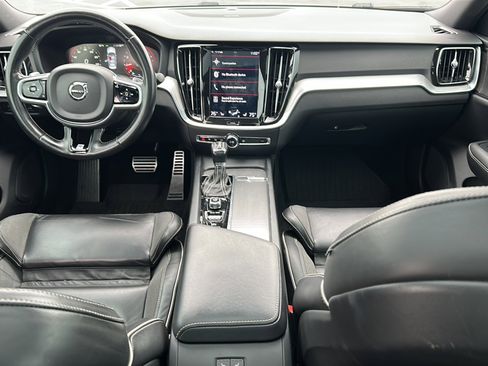 Used 2019 Volvo S60 T6 R-Design image 20