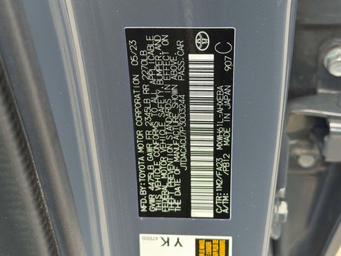 Used 2023 Toyota Prius Prime SE image 16