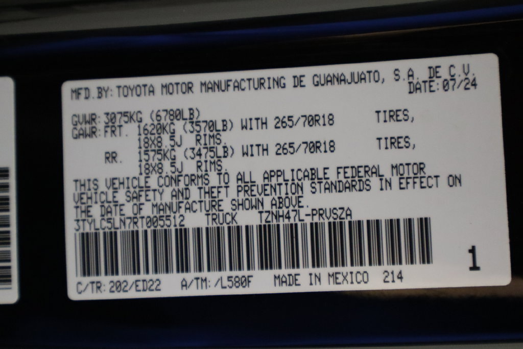Used 2024 Toyota Tacoma TRD Pro AWD/4WD image 35