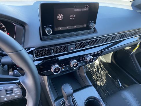 Used 2026 Honda Civic Sport image 17