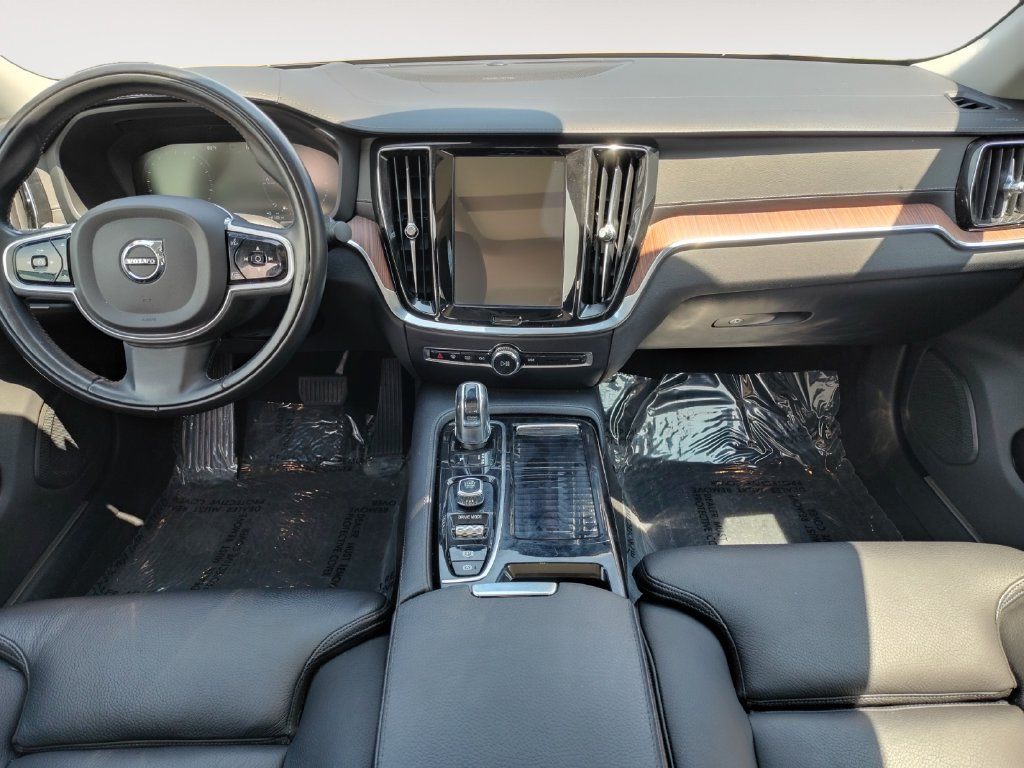 Used 2019 Volvo S60 T8 Inscription AWD/4WD image 9
