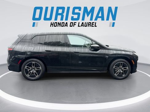 Used 2023 BMW iX xDrive50 AWD/4WD image 9