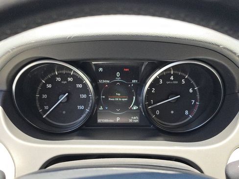 Used 2019 Land Rover Discovery Sport SE AWD/4WD image 25