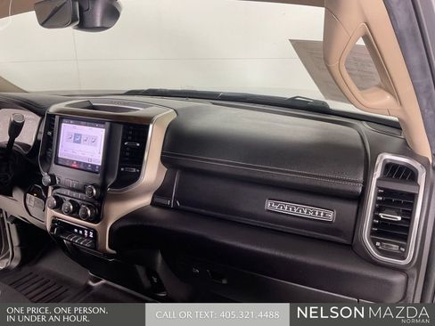 Used 2022 RAM 2500 Laramie AWD/4WD image 34
