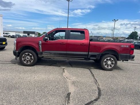 Used 2025 Ford F350 King Ranch AWD/4WD image 8