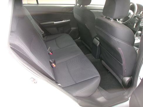 Used 2016 Subaru Impreza 2.0i AWD/4WD image 10