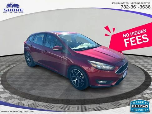 Used 2017 Ford Focus SEL image 3