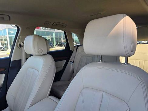 Used 2023 Audi Q5 2.0T Premium image 23