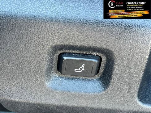 Used 2024 Toyota Tacoma TRD Off-Road image 29