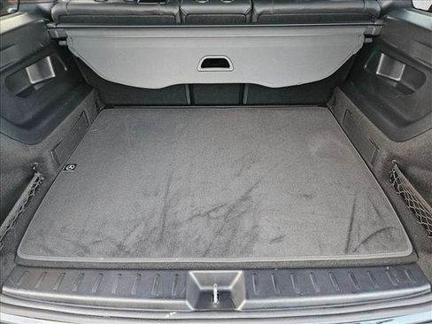 Used 2025 Mercedes-Benz GLB 250 image 6