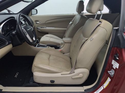 Used 2013 Chrysler 200 Limited image 17