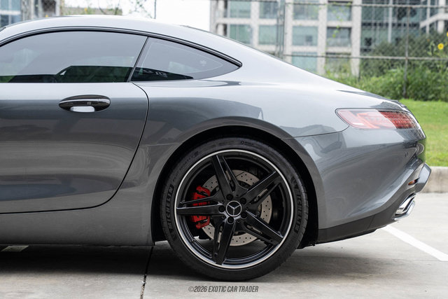 Used 2016 Mercedes-Benz AMG GT S image 4