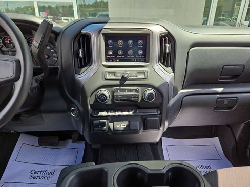 Used 2024 Chevrolet Silverado 1500 Custom w/ Turbomax Blackout Package AWD/4WD image 22