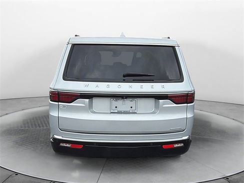 Used 2022 Jeep Wagoneer Series I w/ Convenience Group I image 6
