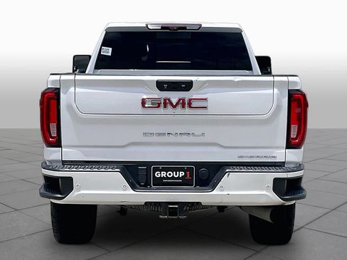 Used 2022 GMC Sierra 2500 Denali w/ Technology Package AWD/4WD image 4