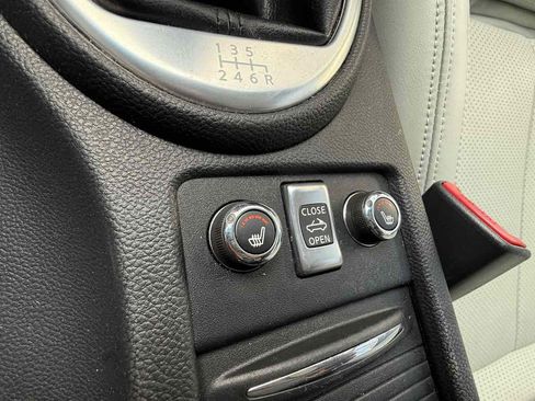 Used 2009 INFINITI G37 Sport w/ Premium Pkg image 21