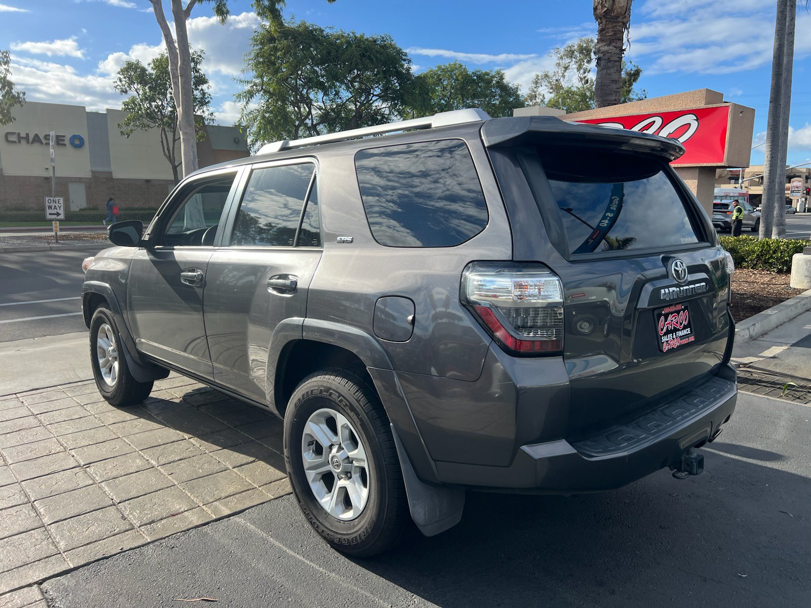 Used 2018 Toyota 4Runner SR5 RWD image 6