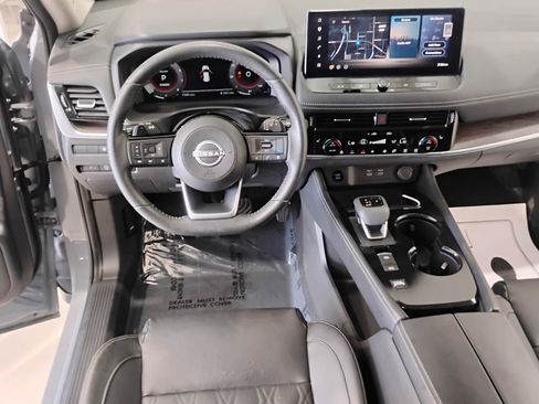 Used 2024 Nissan Rogue Platinum w/ Platinum Premium Package FWD image 70