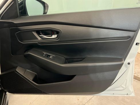 Used 2025 Honda Accord SE image 23