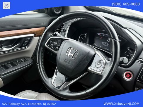 Used 2017 Honda CR-V Touring image 11