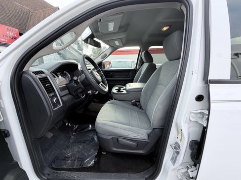 Used 2015 RAM 2500 Tradesman w/ Chrome Appearance Group AWD/4WD image 10