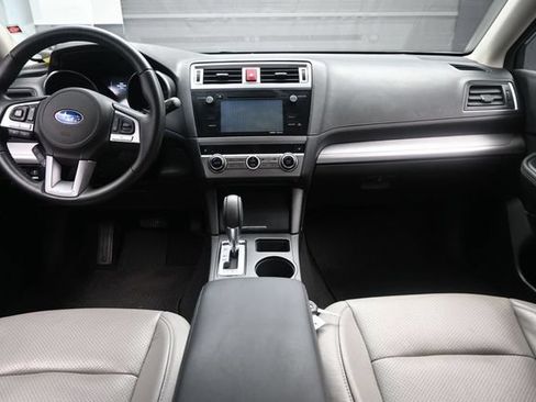 Used 2015 Subaru Outback 2.5i Premium AWD/4WD image 9