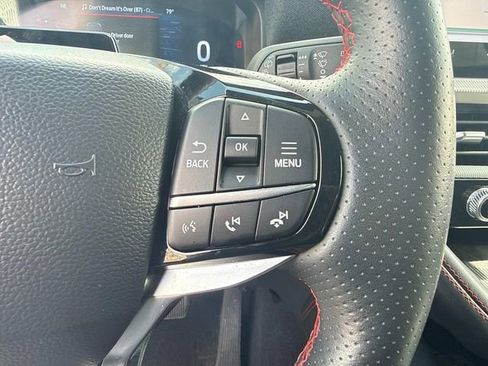 Used 2025 Ford Explorer ST-Line w/ ST-Line Street Pack AWD/4WD image 32