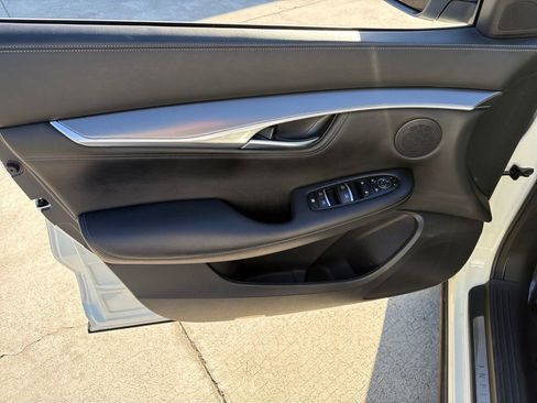 Used 2023 INFINITI QX55 Luxe w/ Cargo Package image 11