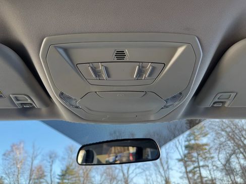 Used 2018 Ford Escape SE image 26