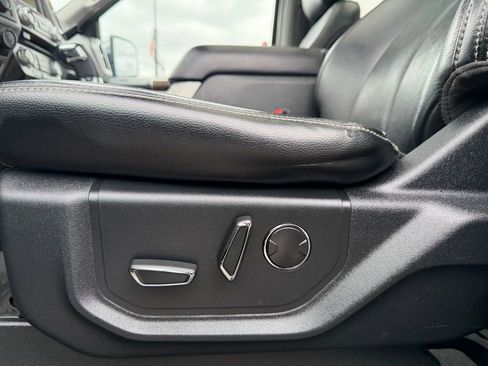 Used 2018 Ford F150 Lariat w/ Equipment Group 502A Luxury image 37