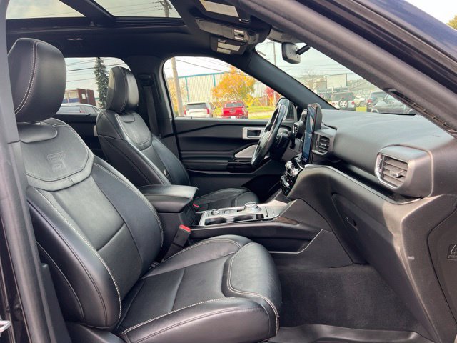 Used 2021 Ford Explorer ST w/ ST Street Pack AWD/4WD image 11