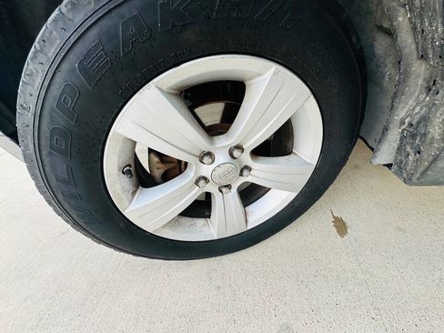 Used 2011 Jeep Patriot Latitude AWD/4WD image 25