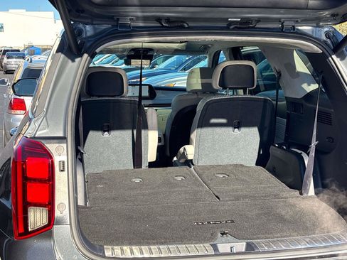 Certified 2023 Hyundai Palisade Calligraphy w/ Cargo Package image 12