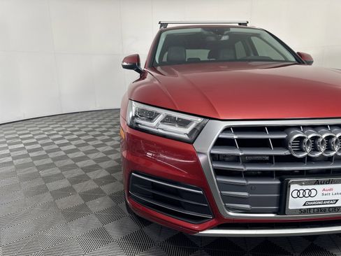 Used 2019 Audi Q5 2.0T Premium Plus w/ Premium Plus Package image 3