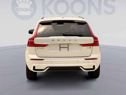 New 2025 Volvo XC60 B5 Plus w/ Protection Package Premier image 5