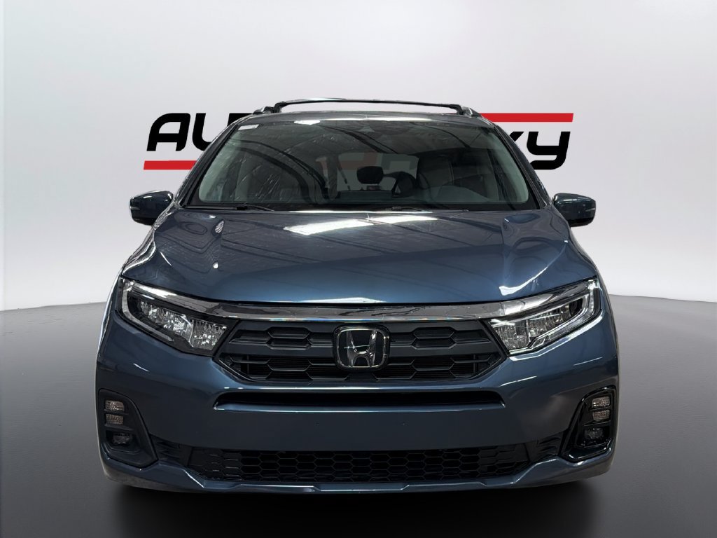 Used 2025 Honda Odyssey Elite image 2