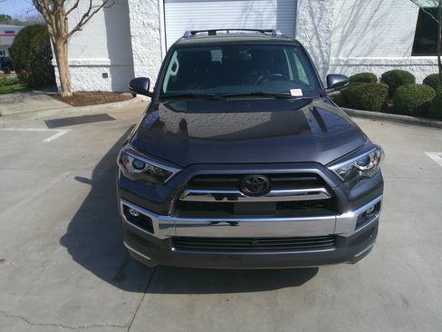 Used 2023 Toyota 4Runner Limited image 3