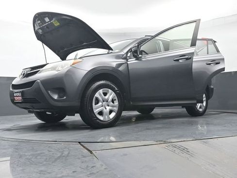 Used 2014 Toyota RAV4 LE image 40