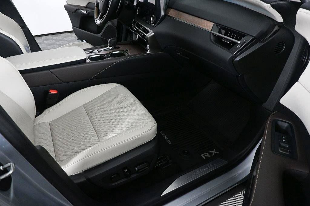 Used 2024 Lexus RX 350 w/ Technology Package AWD/4WD image 22