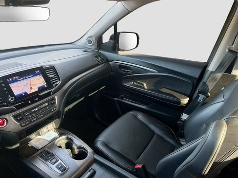 Used 2023 Honda Ridgeline RTL-E image 25