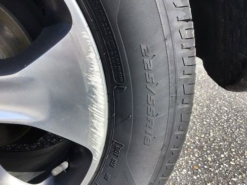 Used 2018 Jeep Compass Latitude w/ Popular Equipment Group image 19