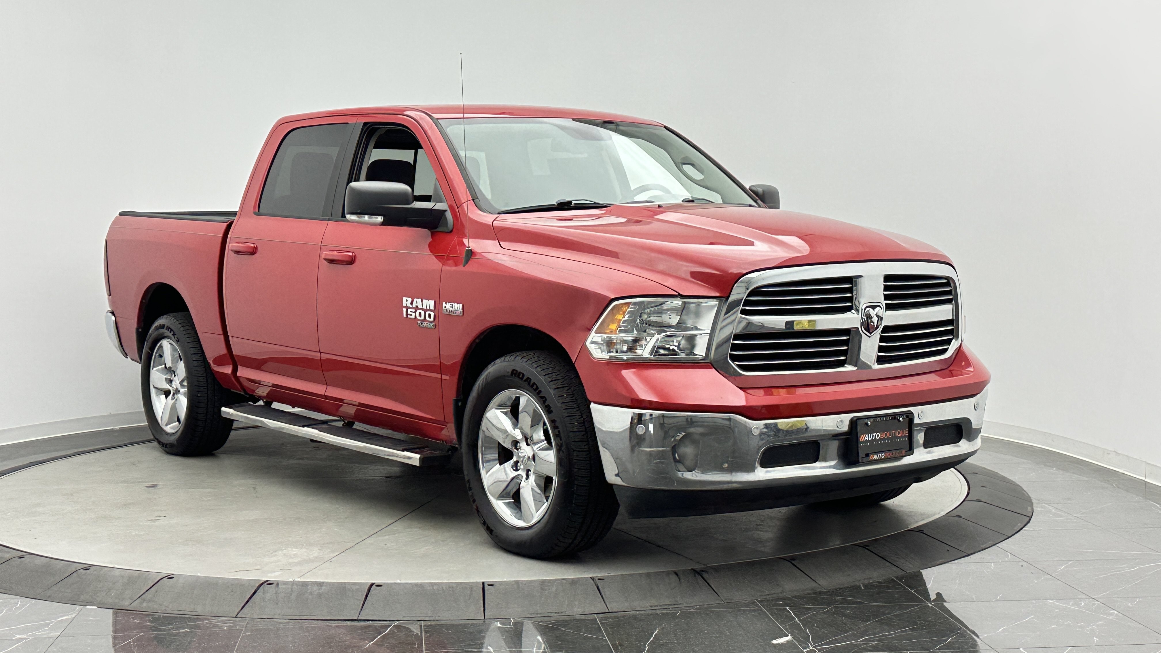 Used 2019 RAM 1500 Big Horn AWD/4WD image 3