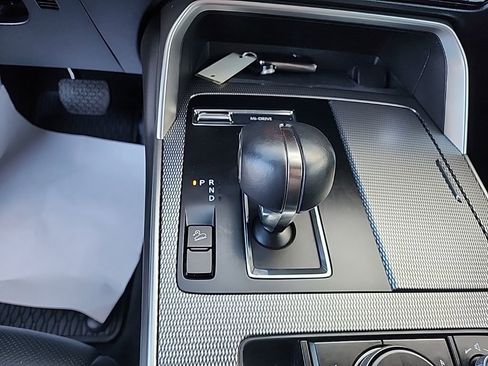 Certified 2024 MAZDA CX-90 3.3 Turbo w/ Preferred Package image 22