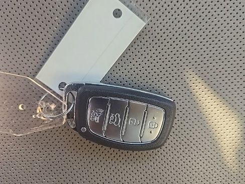 Used 2017 Hyundai Tucson SE Plus image 34