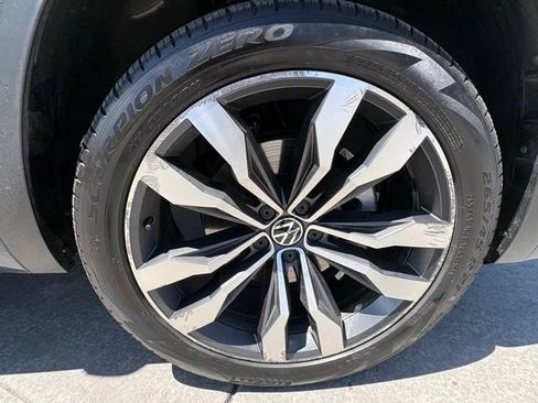 Used 2022 Volkswagen Atlas SEL Premium AWD/4WD image 31